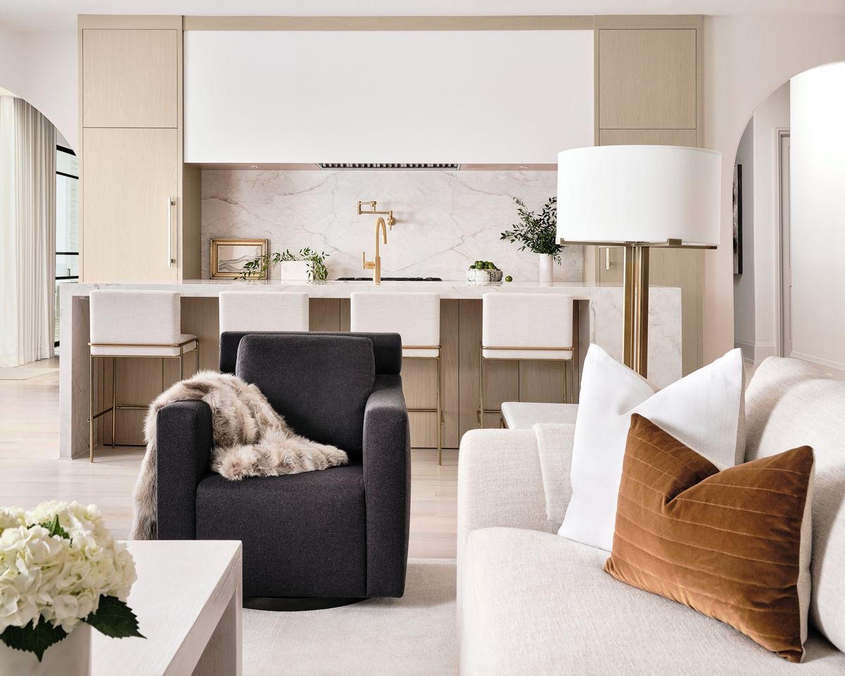 Modern NYC living room staged by Dreamrose Design